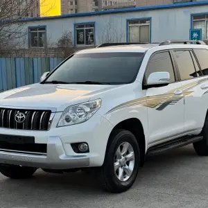 Toyota Prado (Import) 2012 из Китая