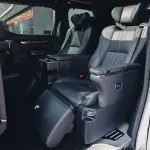 Toyota Alphard 2021 из Китая