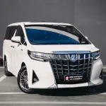 Toyota Alphard 2021 из Китая