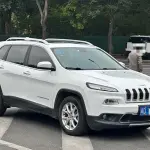 Jeep Cherokee 2017 из Китая