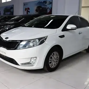 Kia K2 2013 из Китая