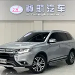 Mitsubishi Outlander 2016 из Китая