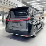 Lexus LM 2024 250 л.с. из Китая