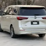Buick GL8 2022 из Китая
