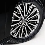Lexus LM 2025 367 л.с. 367 л.с. из Китая