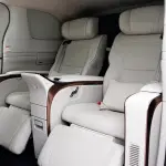 Lexus LM 2025 367 л.с. 367 л.с. из Китая