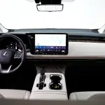 Lexus LM 2025 367 л.с. 367 л.с. из Китая