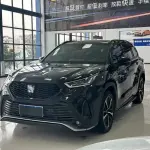 Toyota Crown Kluger 2022 из Китая