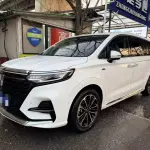 Roewe iMAX8 2021 из Китая