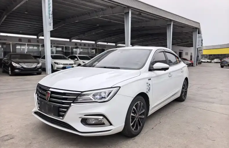 Roewe i5 2020 из Китая
