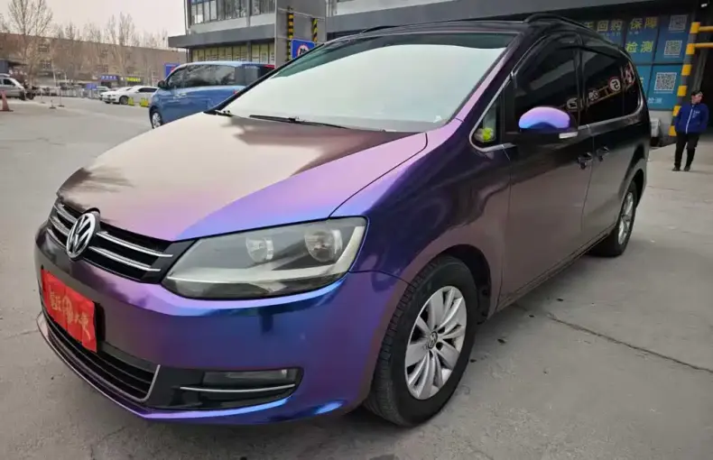 Volkswagen Sharan 2012 из Китая