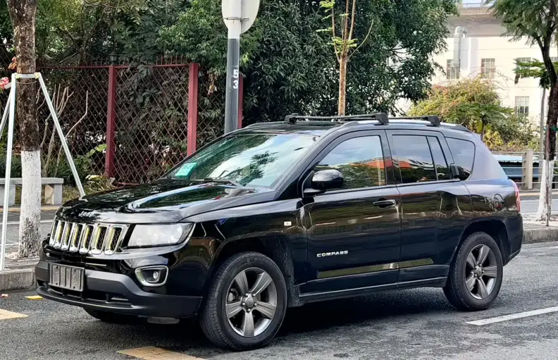 Jeep Compass (Import) 2014 из Китая