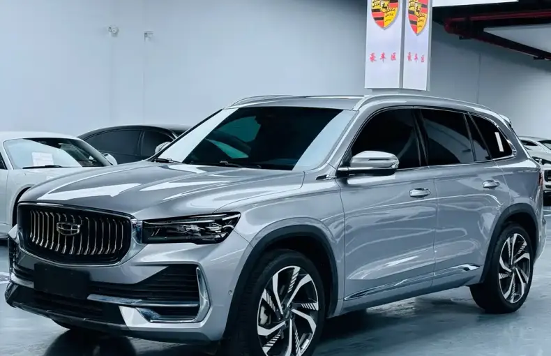 Geely Xingyue L 2023 из Китая