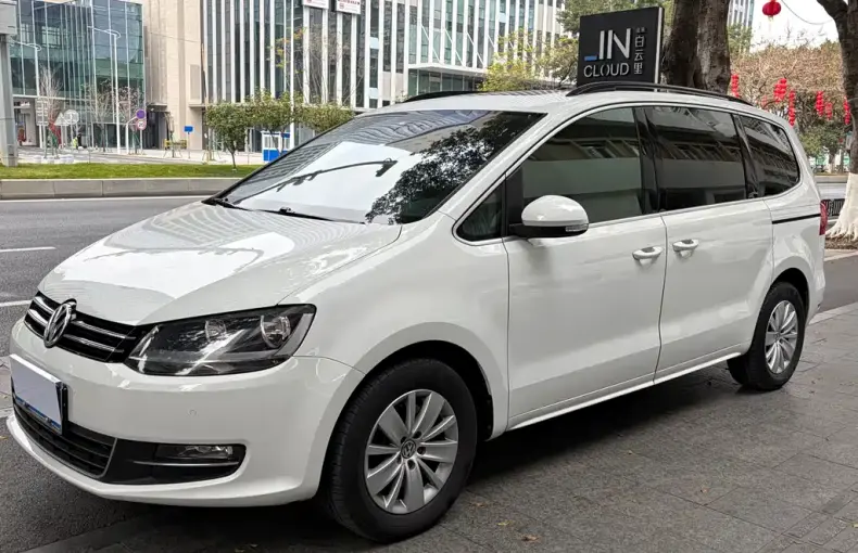Volkswagen Sharan 2017 из Китая