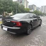 Volvo S90 2021 250 л.с. — лот 57155848 из Китая