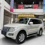 Mitsubishi Pajero (Import) 2019 из Китая