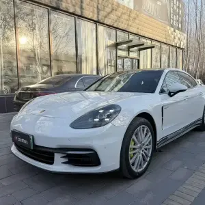 Porsche Panamera Hybrid 2019 из Китая