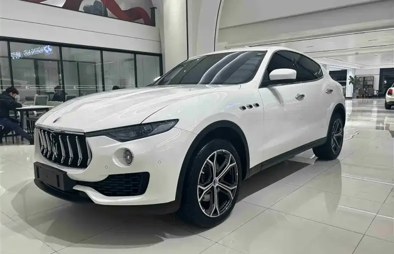 Maserati Levante 2018 из Китая