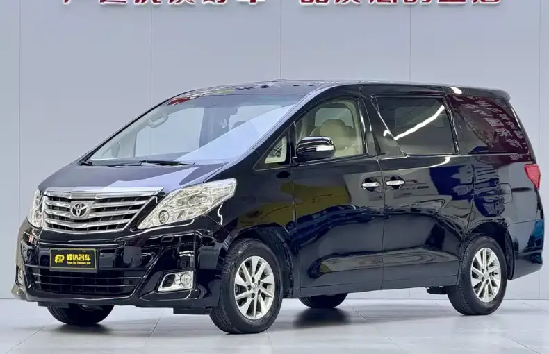 Toyota Alphard 2011 из Китая