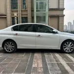 Peugeot 408 2019 из Китая