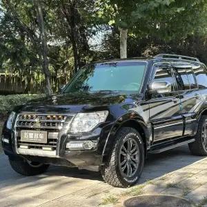 Mitsubishi Pajero (Import) 2019 лот 57359359 из Китая