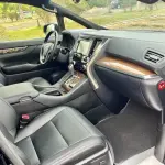 Toyota Alphard 2018 из Китая
