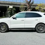 Porsche Cayenne Hybrid 2021 из Китая