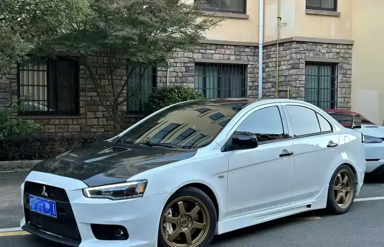 Mitsubishi Lancer EX 2011 из Китая