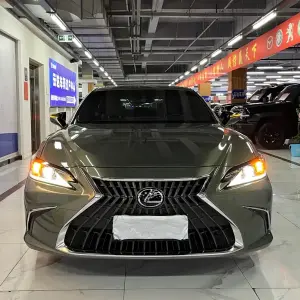 Lexus ES 2023 из Китая