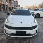 Lynk & Co 03 2020 из Китая
