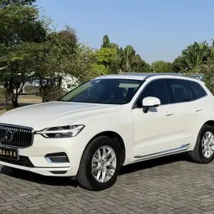 Volvo XC60 2019 254 л.с. 254 л.с. из Китая