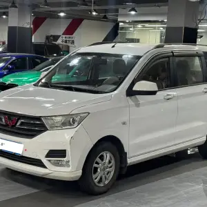 Wuling Hongguang 2019 105 л.с. из Китая