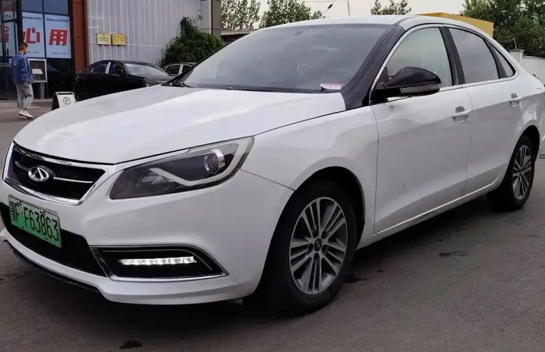 Chery 艾瑞泽7e 2016 из Китая