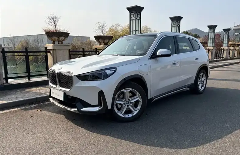BMW iX1 2025 из Китая