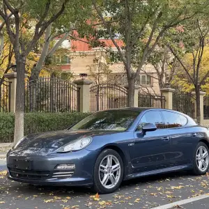 Porsche Panamera 2012 из Китая