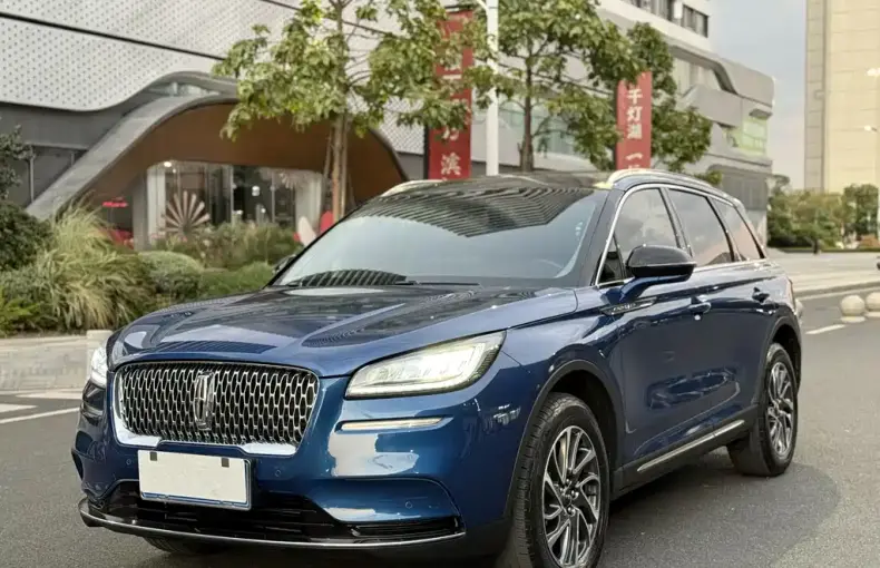 Lincoln Corsair 2022 из Китая