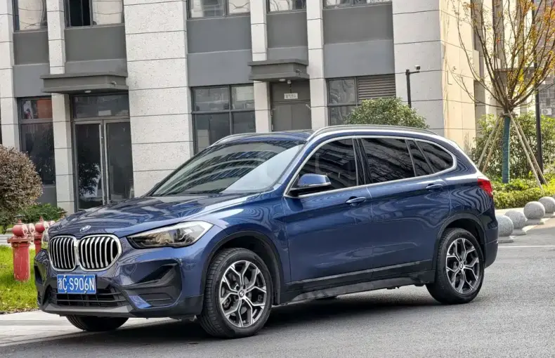 BMW X1 2021 из Китая