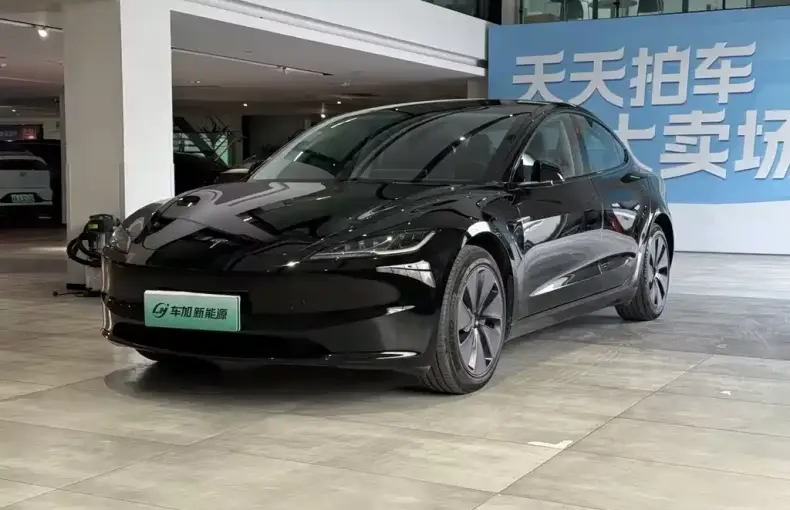 Tesla Model 3 2024 из Китая