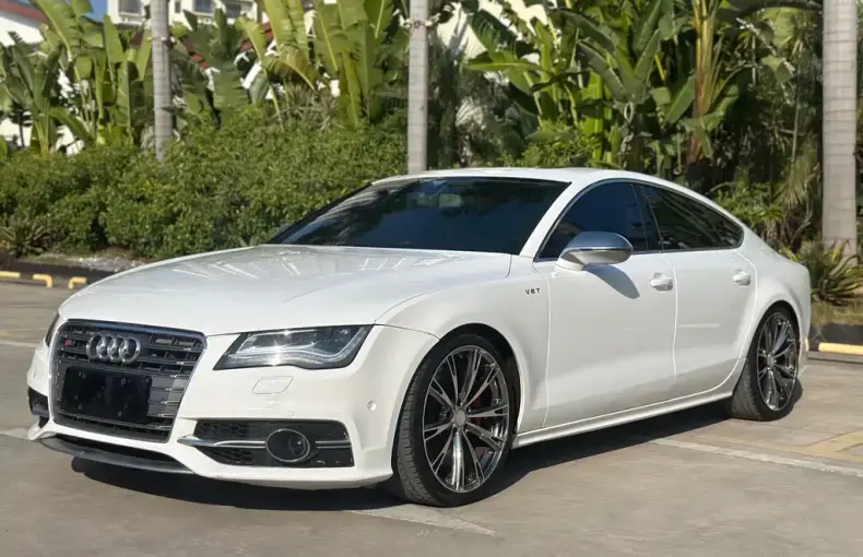 Audi A7 2012 из Китая