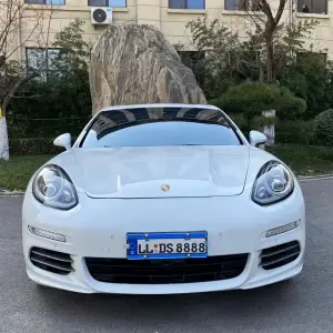 Porsche Panamera 2015 из Китая