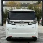 Toyota Vellfire 2022 из Китая