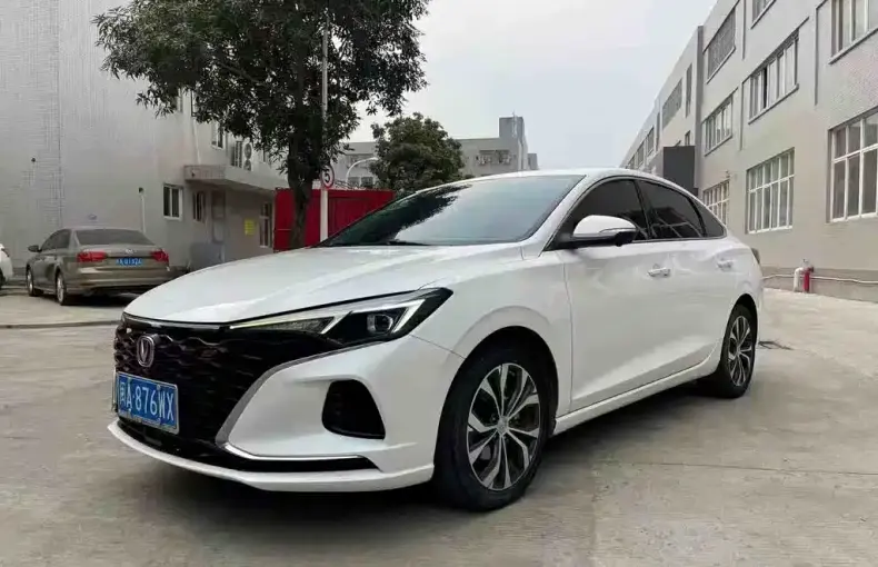 Changan Eado 2021 из Китая