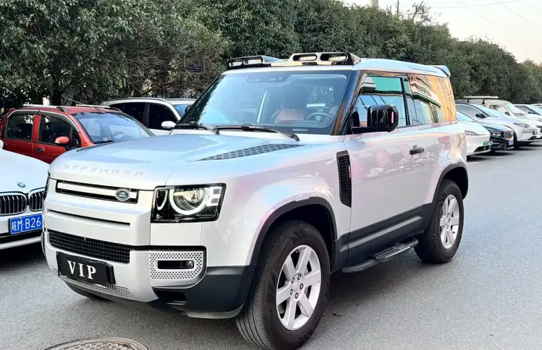 Land Rover Defender 2023 из Китая