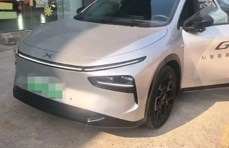 XPeng 小鹏G7 2025 из Китая