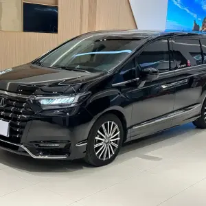 Honda Elysion 2022 из Китая
