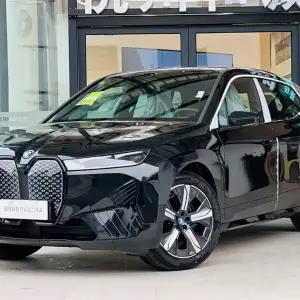 BMW iX из Китая