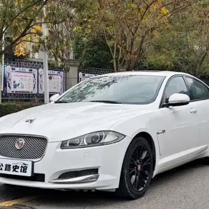 Jaguar XF 2014 240 л.с. из Китая
