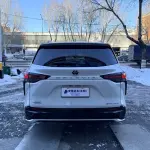 Toyota Granvia 2025 из Китая