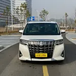 Toyota Alphard 2019 из Китая