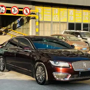 Lincoln MKZ 2019 из Китая
